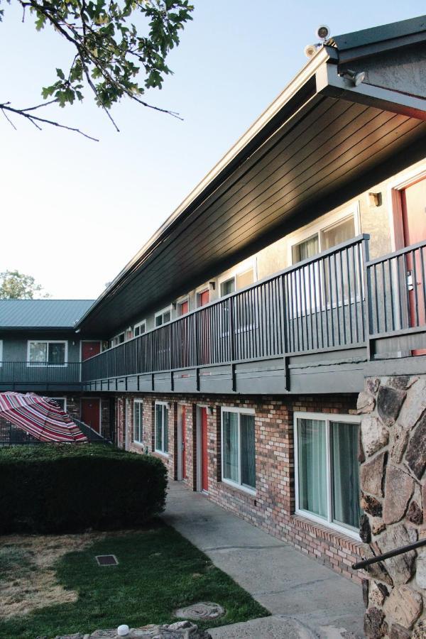 Days Inn By Wyndham Show Low Exterior foto